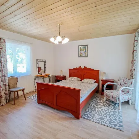 Сasa de vacaciones Balatoni Farmhaz By Interhome Balatonfenyves